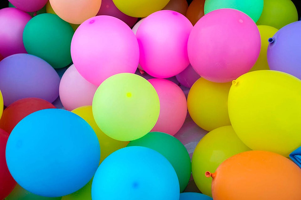 17417489_web1_copy_balloons2