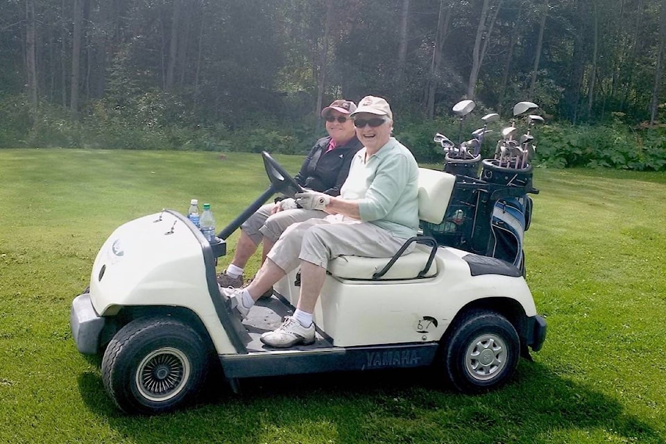 18427884_web1_20190907-BPD-Golf-cart-Omineca-2016-tf