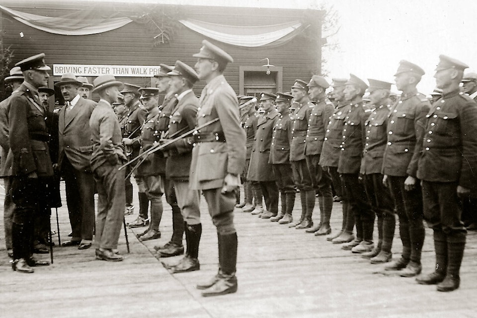 19246272_web1_191107-SUM-Historic-soldiers_1