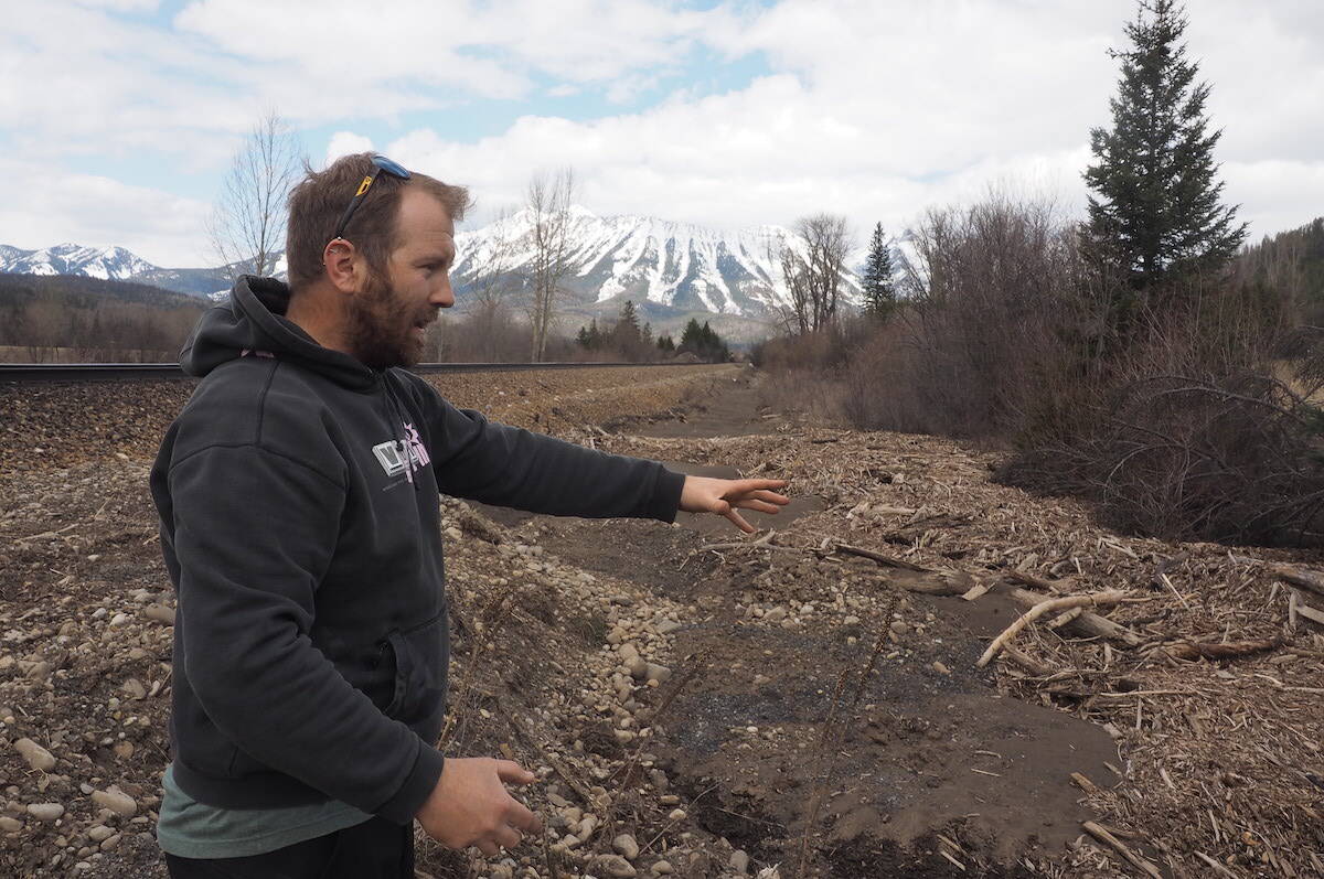 Water diverted by blocked CP culverts ran along the ditch beside the line (pictured), which six months later is still full of silt and debris. (Scott Tibballs / The Free Press)