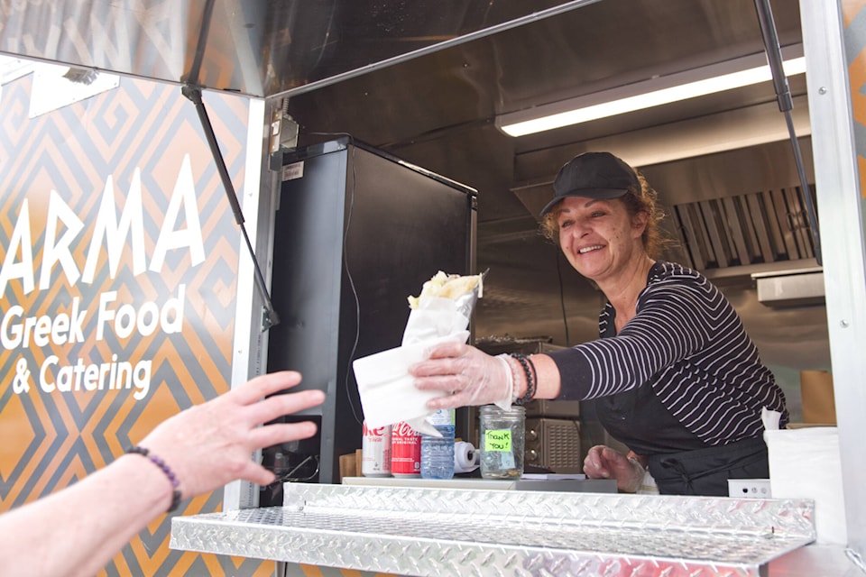 29341648_web1_220608-SAA-food-truck-roundup_1