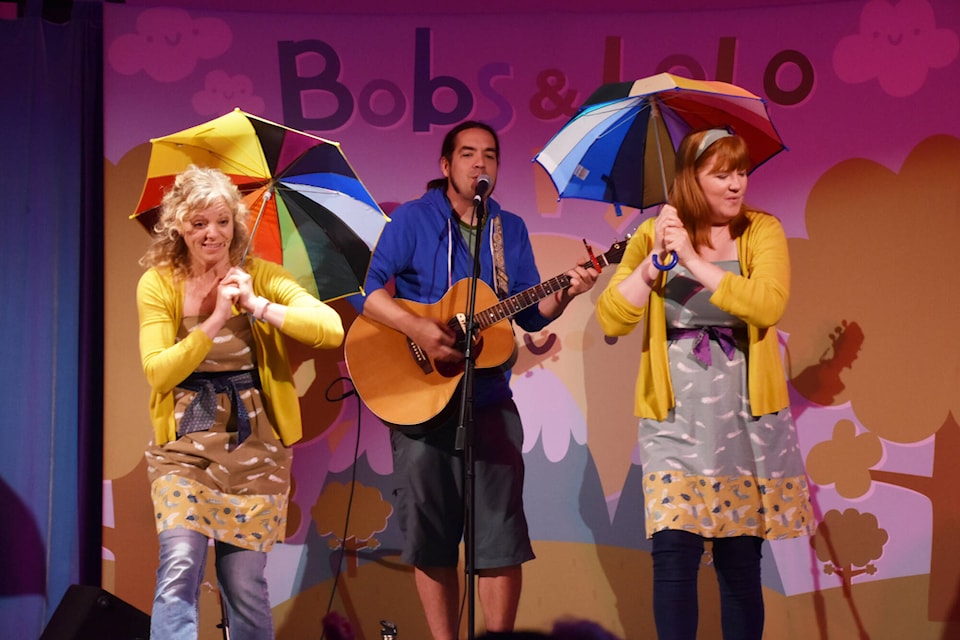 Bobs & Lolo, five-time JUNO nominated singer-songwriters, brought their warmth and enthusiasm to Salmon Arm’s Song Sparrow Hall on July 1, Canada Day, to perform two shows hosted by the Shuswap Children’s Association and free to all who attended. (Martha Wickett-Salmon Arm Observer)