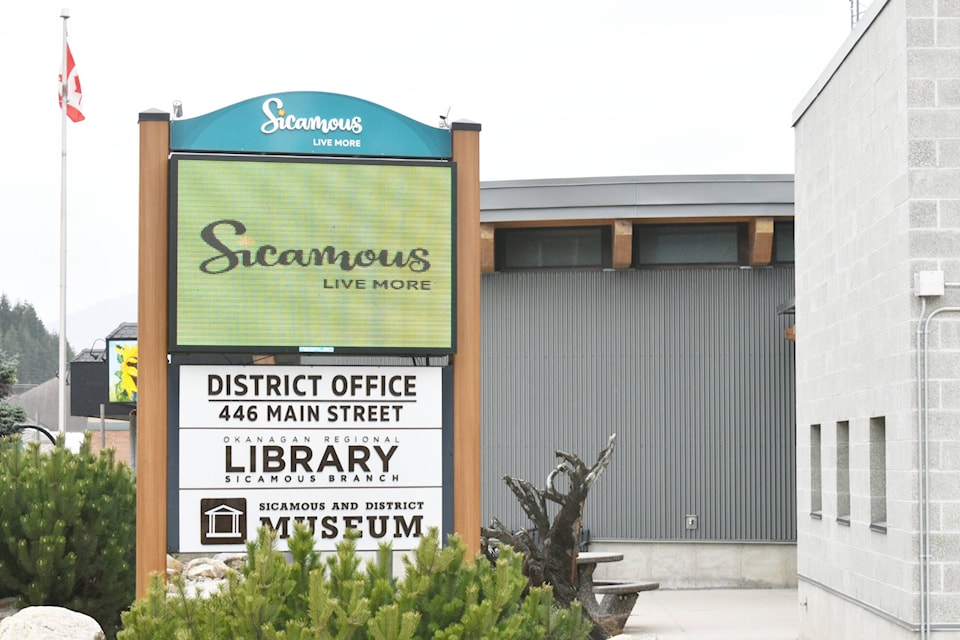 32414464_web1_230420-EVN-bylaw-report-sicamous_1