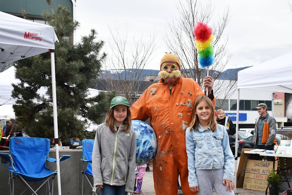 32504299_web1_230426-SAA-earth-day-lorax_1