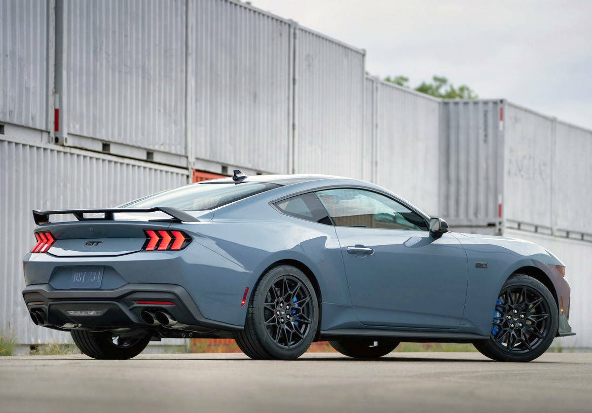 The sweptback roofline tapers into a slightly shorter and sharply creased rear deck, but it gains about an inch of height, which Ford says better accommodates racing helmets for those track days. PHOTO: FORD