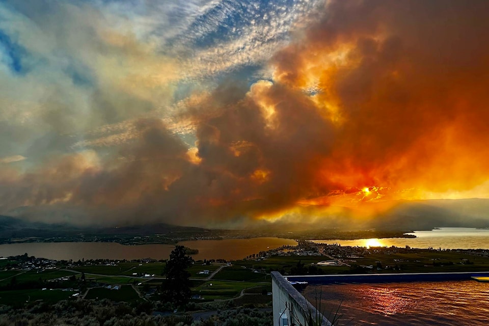 33512348_web1_230804-CPW-Wildfire-impact-tourism-view_1