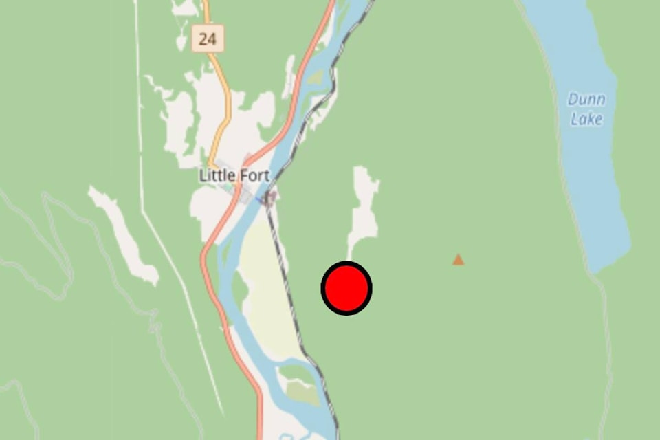33526610_web1_230810-KCN-stolle-creek-fire-_1