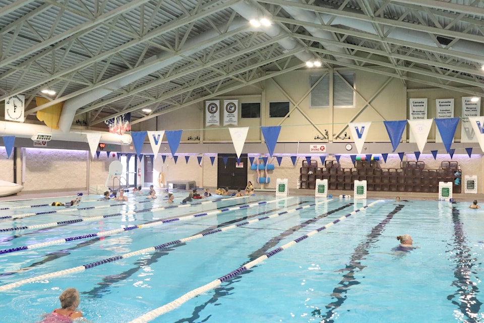 33706030_web1_221006-VMS-aquatic-centre-1_3