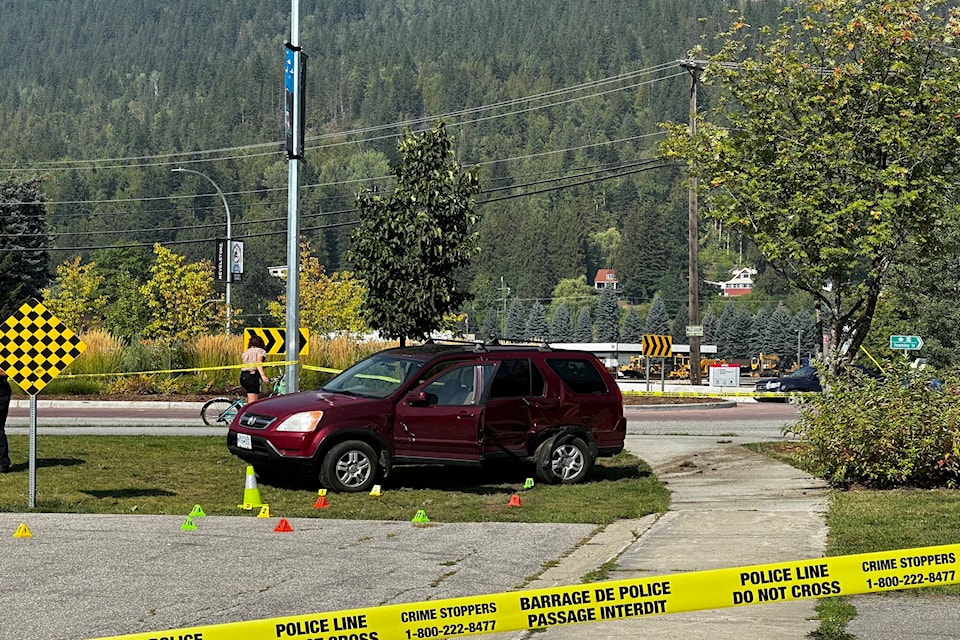 33746691_web1_230907-RTR-RCMP-Vehicle_1