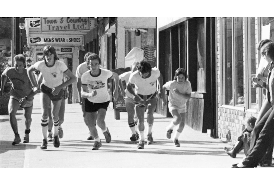 33801453_web1_230906-SAA-history-race-downtown