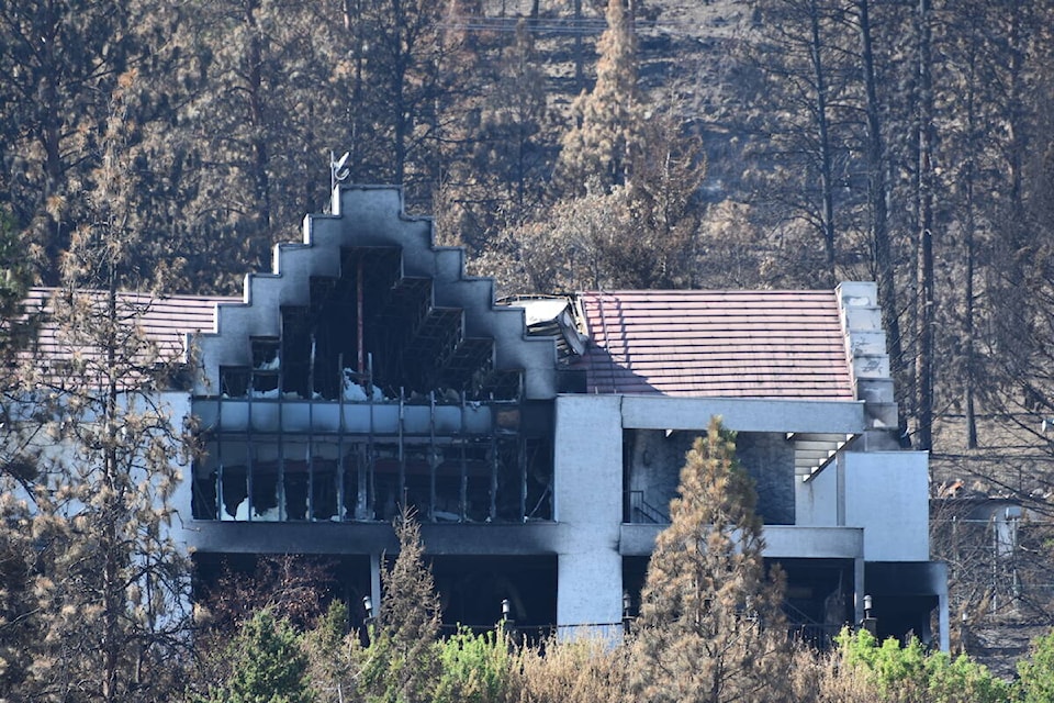 33906781_web1_230921-KCN-lake-tour-fire-damage-_4