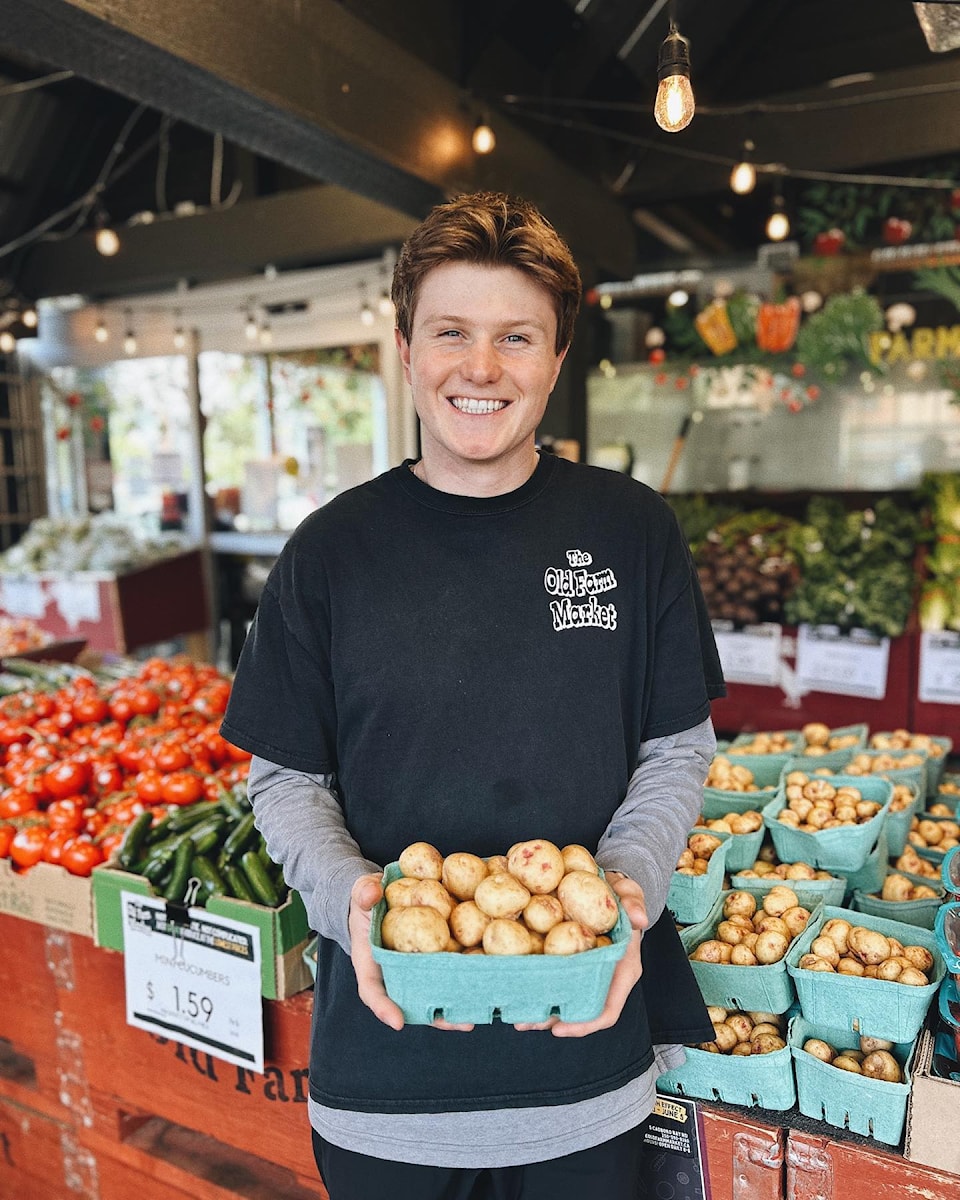 old-farm-market-duncan-3