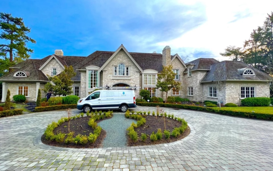 outshine-exteriors3