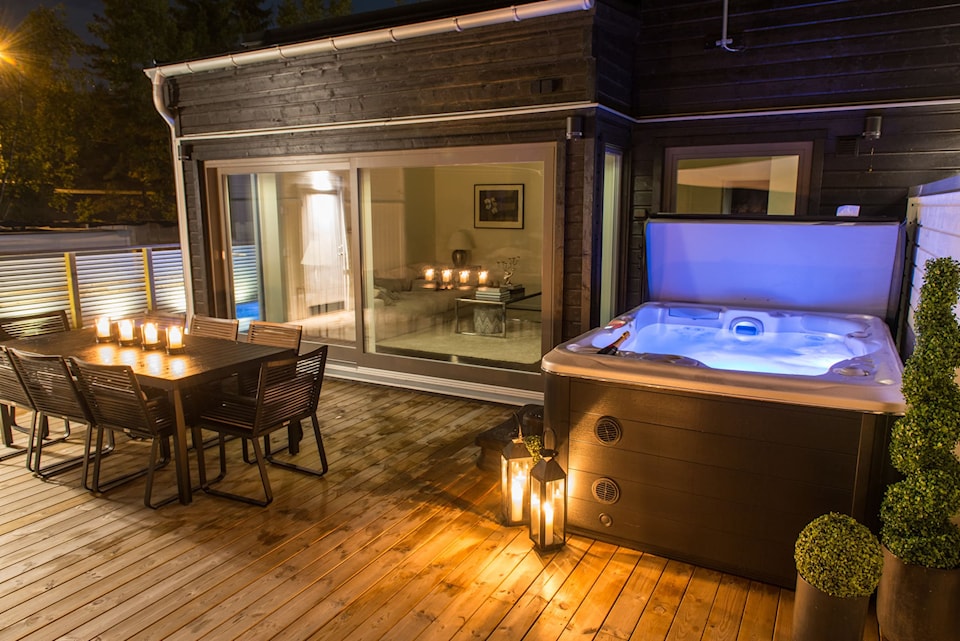 rainforest-outdoor-living-1