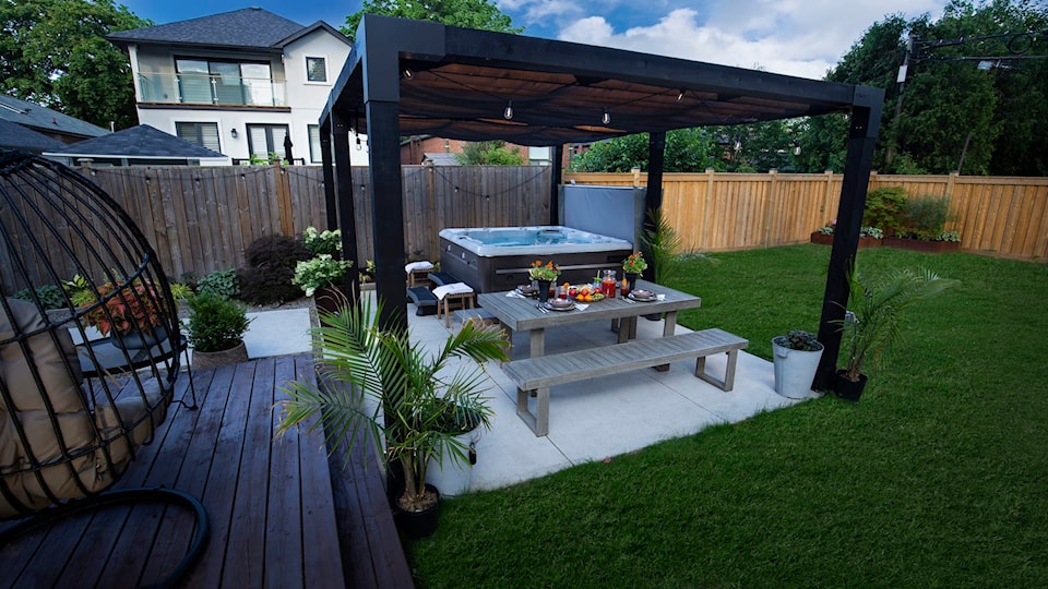 rainforest-outdoor-living-3