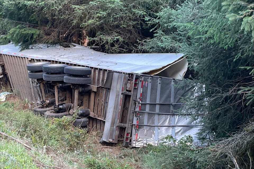 web1_230829-crm-sayward-single-vehicle-crash-sstc_1