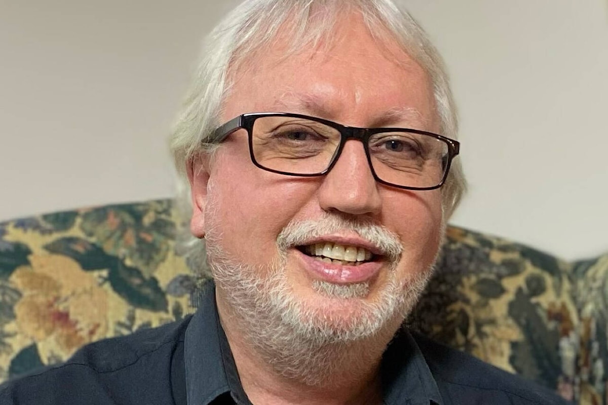 Vancouver Island Author Recalls Life In A Doomsday Cult In New Memoir vancouver-island-author-recalls-life-in-a-doomsday-cult-in-new-memoir