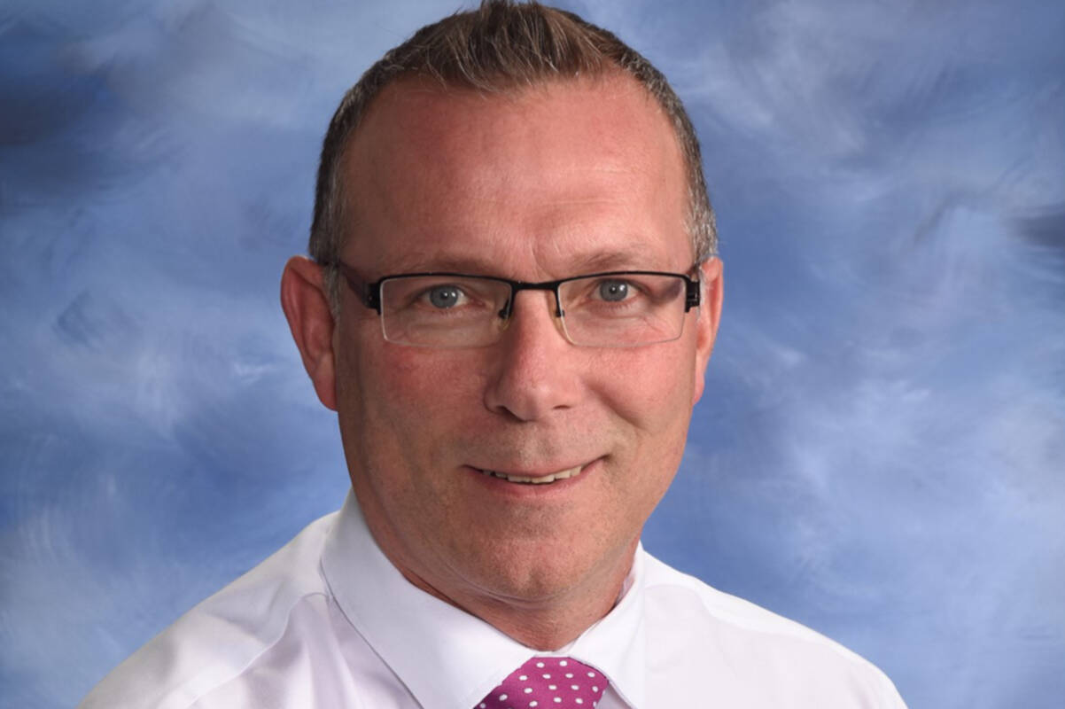 First day at new school district for new superintendent Geoff Manning