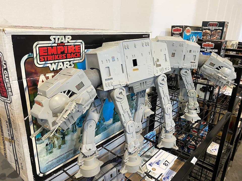 web1_230914-sul-starwarsauction-b_1