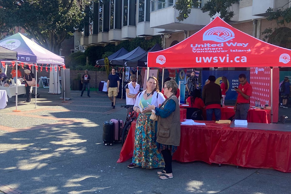 United Way South Vancouver Island kicks off its fall fundraising campaign to fanfare in Centennial Square, Victoria on Sept. 14. (Randi Page/Black Press Media) 