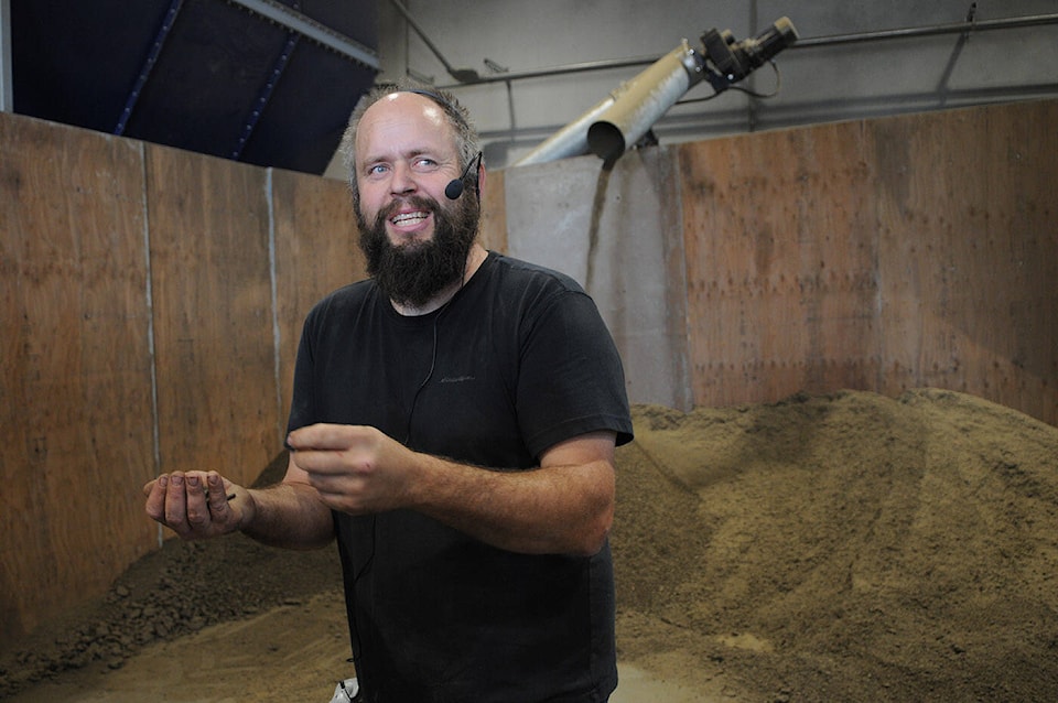 web1_230915-cpl-dicklands-biogas-tour-hauckphotos_10