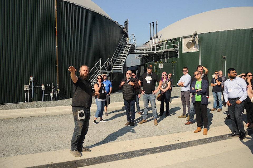 web1_230915-cpl-dicklands-biogas-tour-hauckphotos_7