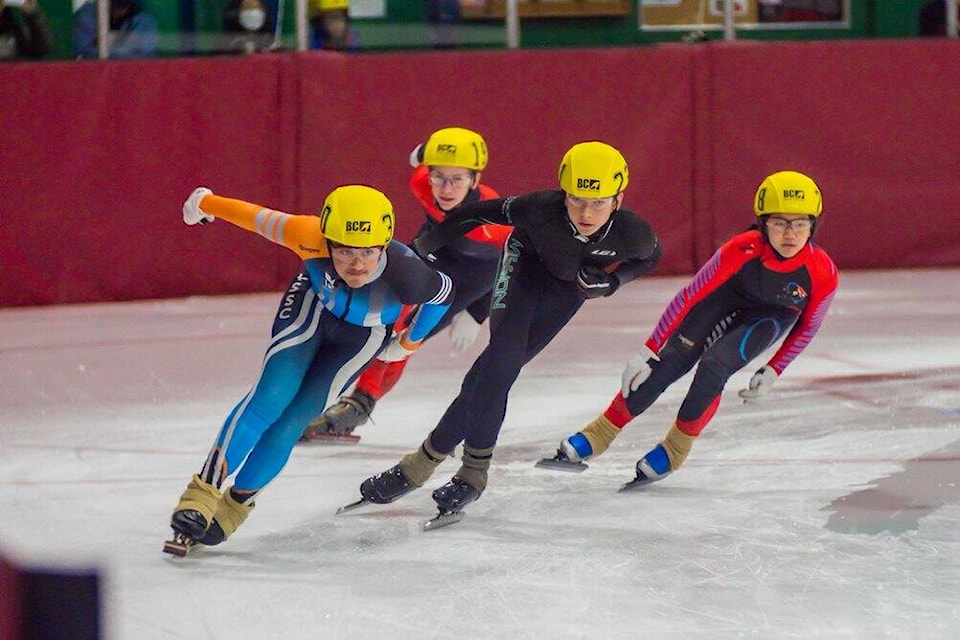 web1_230915-mcr-speed-skating-_1