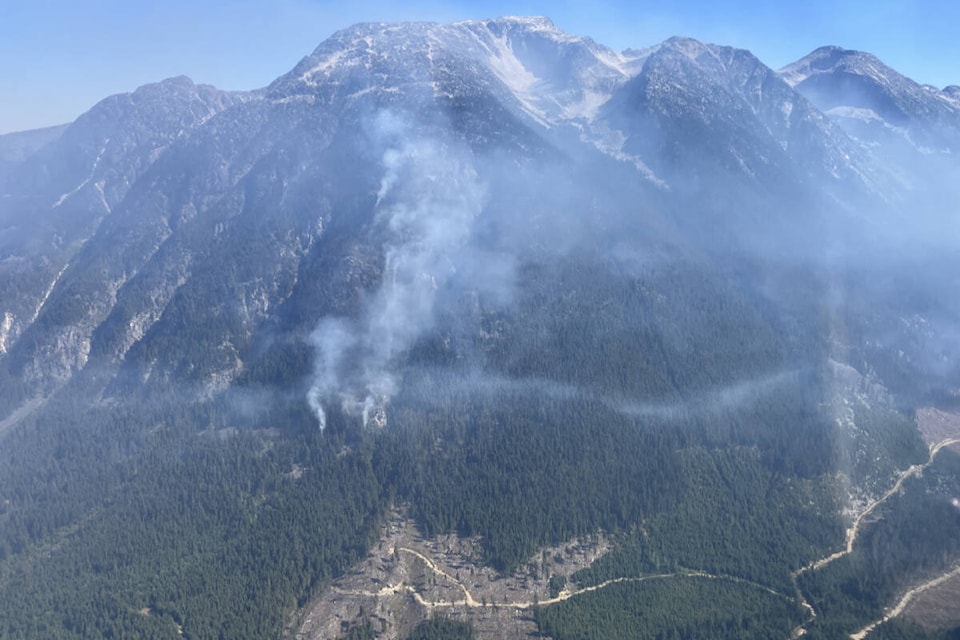 web1_230916-cpw-wildfires-pemberton_1