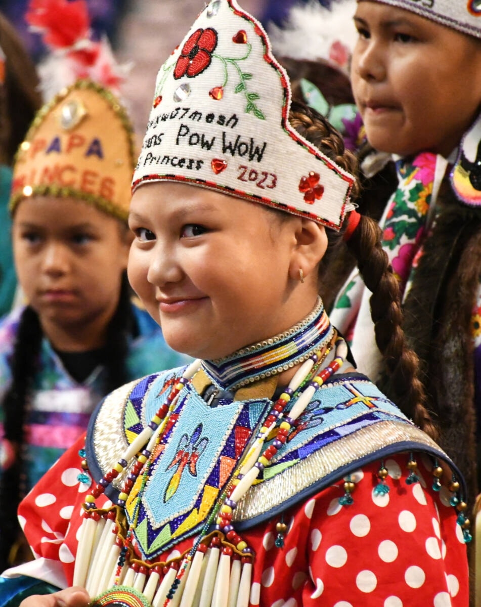 web1_230916-lat-ke-stalewpowwow-_14