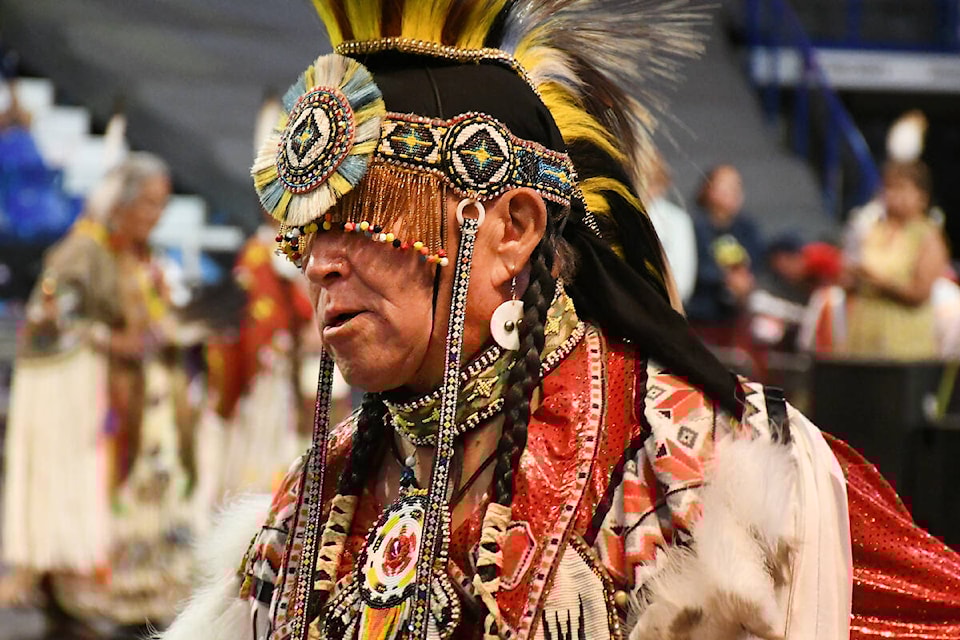 web1_230916-lat-ke-stalewpowwow-_2