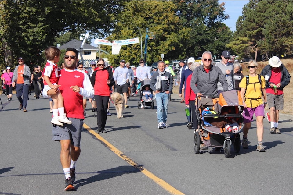 Approximately 1,000 people took part in the 2023 Victoria Terry Fox Run. (Brendan Mayer/News Staff) 