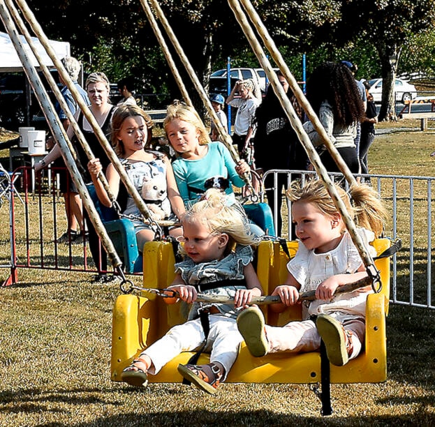web1_230921-abb-photos-mtlehmanfallfair-morrow_4