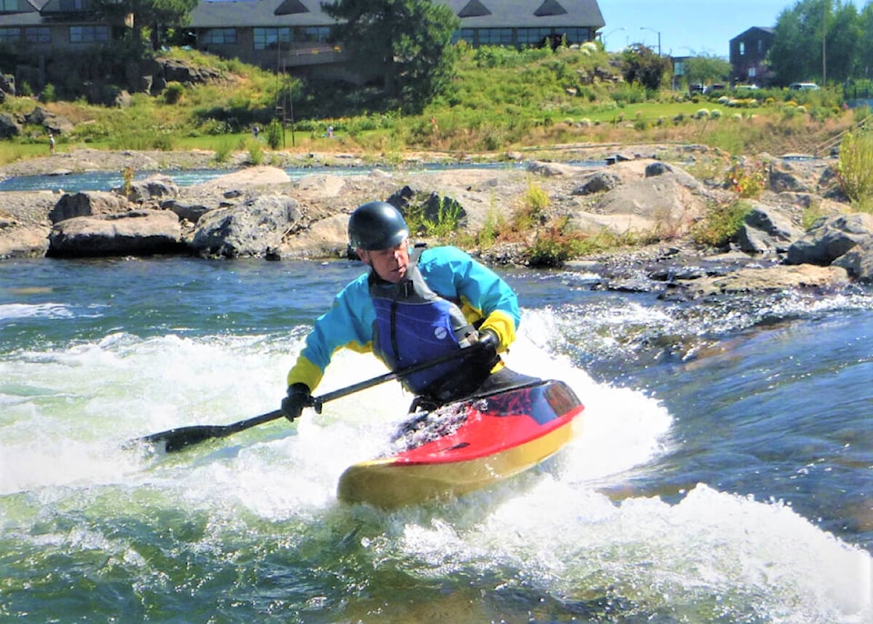 web1_230921-cci-weir-recreation-kayaking_1