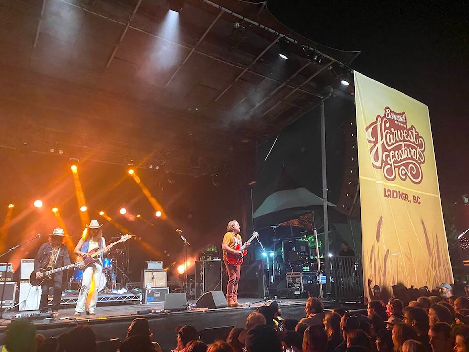 web1_230921-sul-musicnotessept21-sheepdogs_1