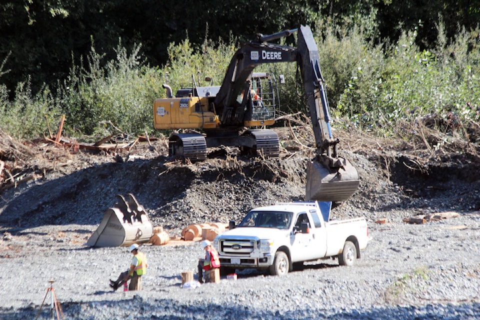 Stone Pacific Contracting workers at the site of gravel bar removal on the Chemainus River. (Photo by Don Bodger) 