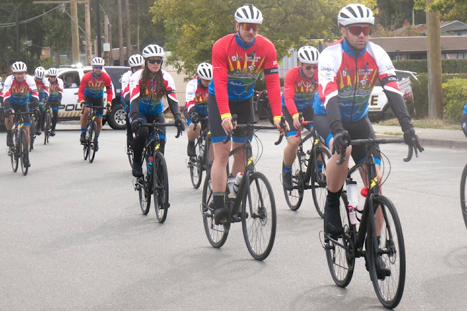 The 2023 Tour de Rock team rolls on after a stop at Thrifty Foods in Parksville on Sept. 28. (Kevin Forsyth photo) 