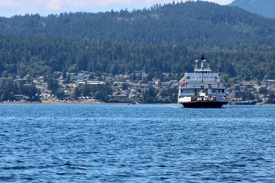 web1_200806-ifd-vi-file-photos-saltspring-crofton_1