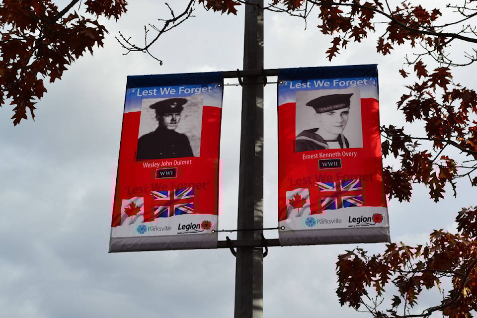 web1_221005-pqn-parksville-veterans-banners-photo_1