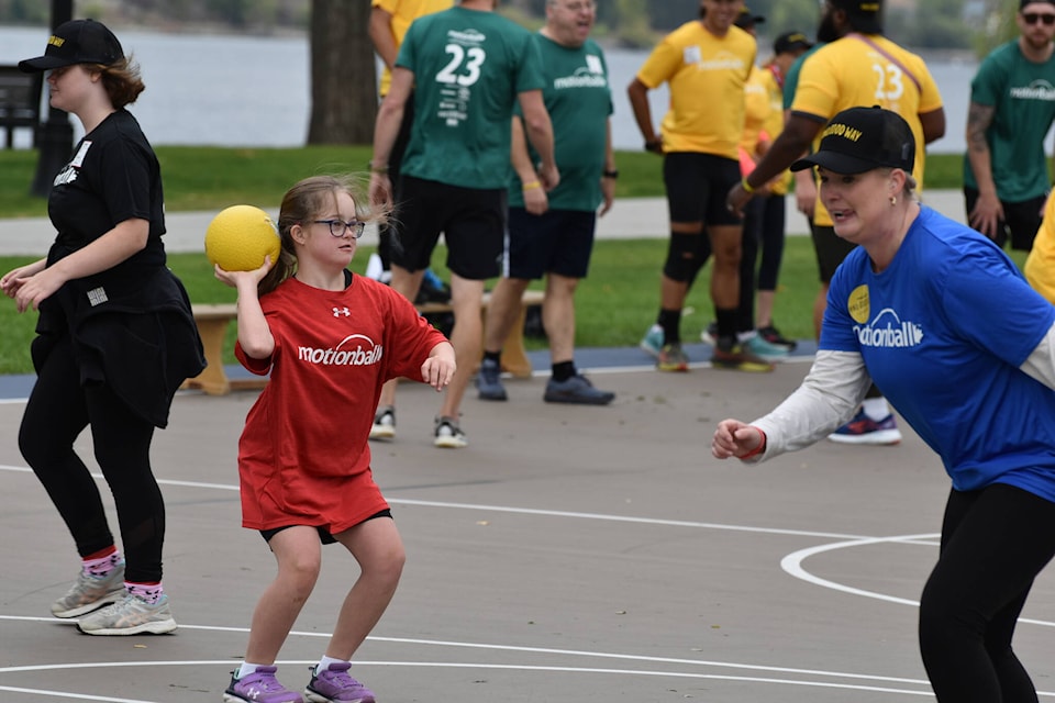 web1_230928-kcn-motionball_4
