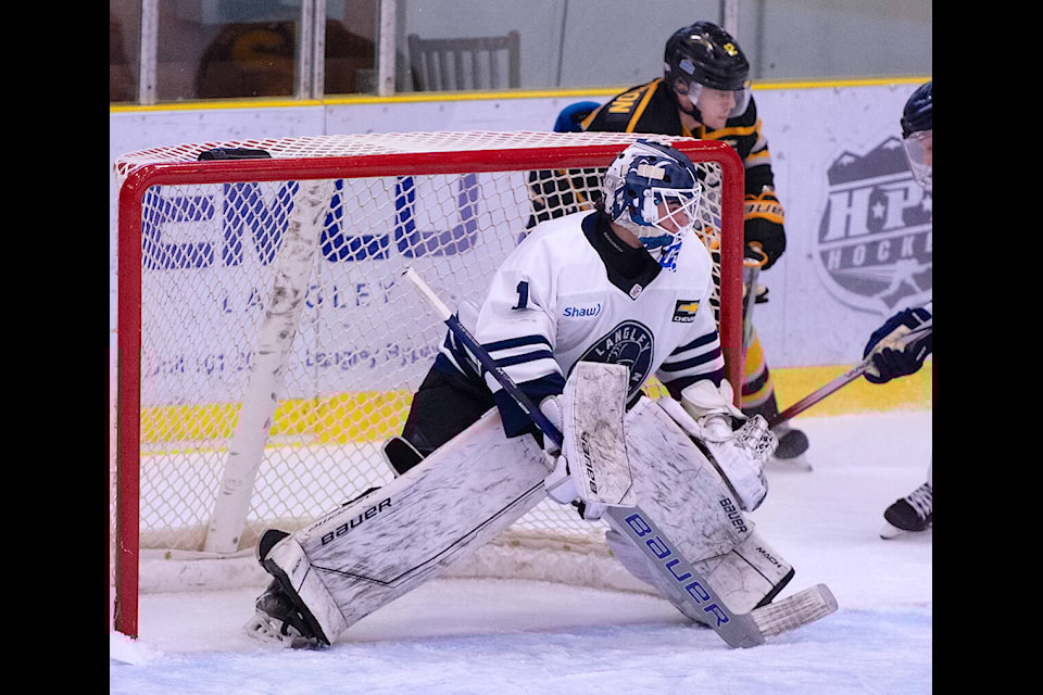 Netminder Charlie Tritt stopped 30 of 34 shots as 91ԭ 91ԭ won a 5-4 overtime win over the visiting Coquitlam Express on Saturday night, Sept. 30, on home ice in the Lodge at George Preston. (Jillian Kirby/Special to 91ԭ Advance Times) 