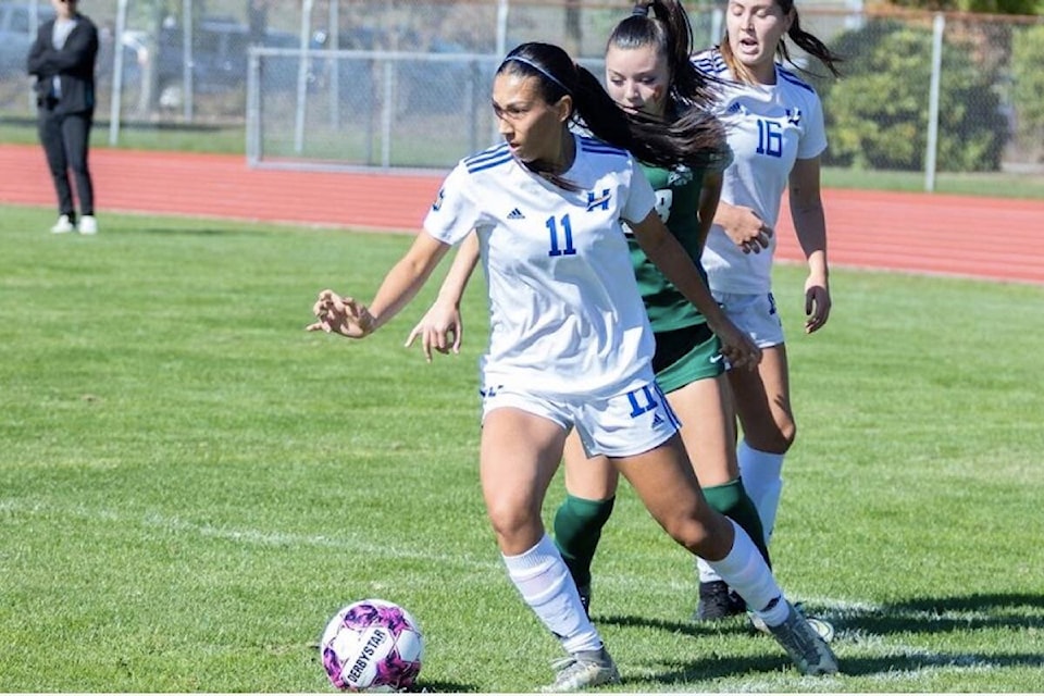 web1_231005_ubcomwsoccer-fds_1