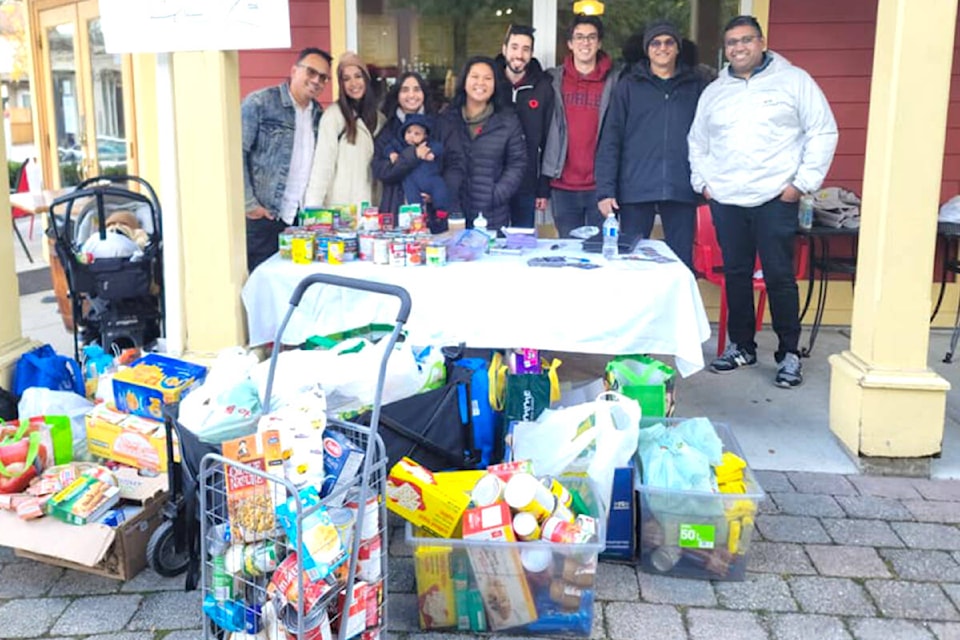 web1_231007-mrn-bt-harbyrealtyfooddrive_1