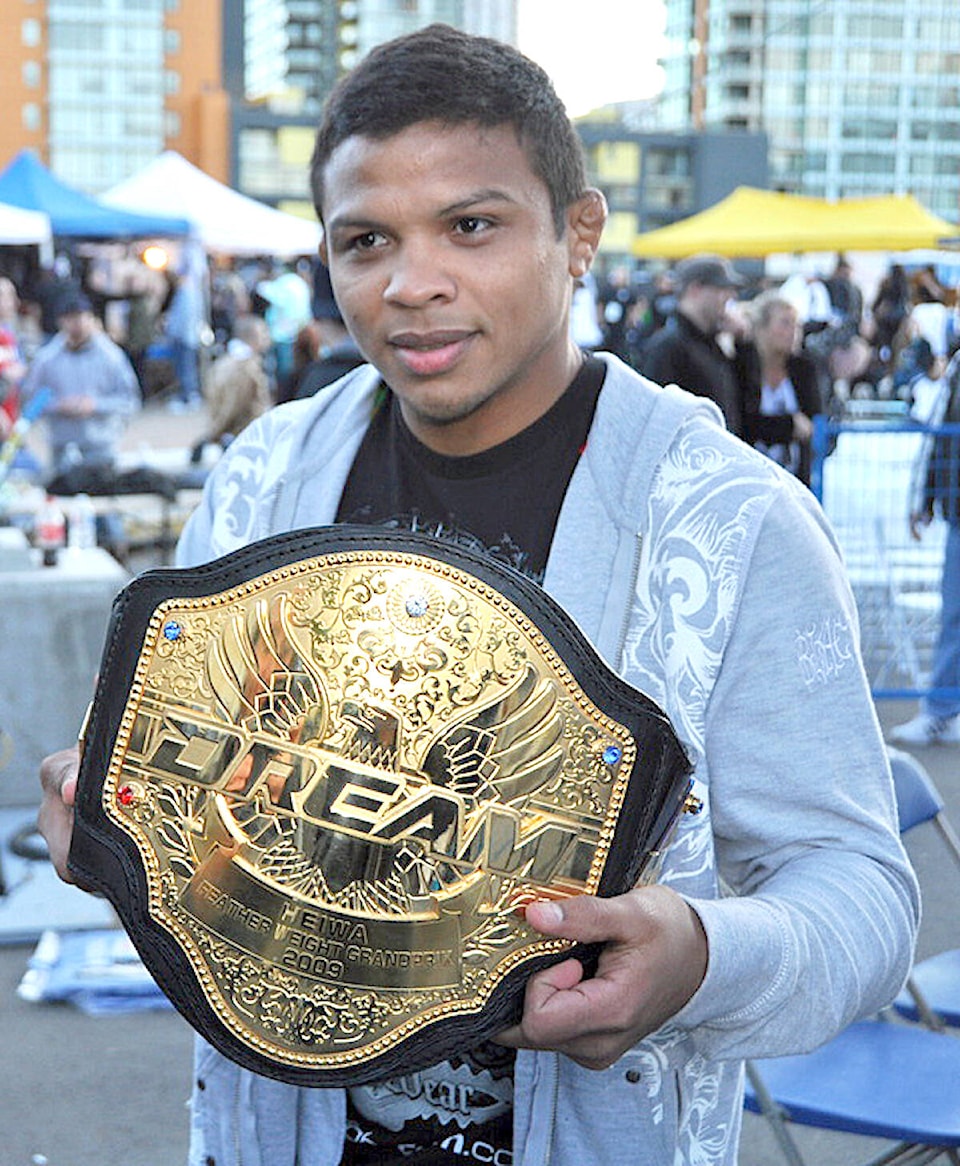 web1_231011-lat-df-mma-champ-opens-gym-wiki_1