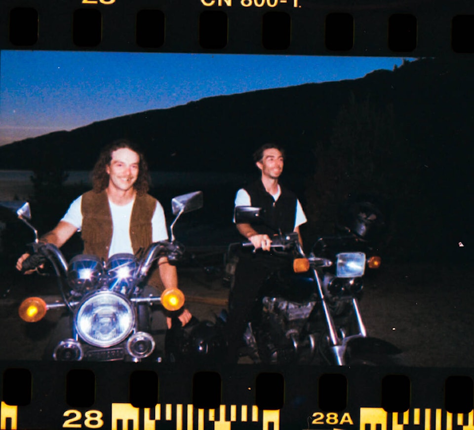 web1_231012-rtr-blinding-bikers_1