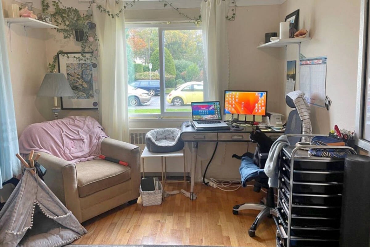 Oak Bay resident rents out own home as ‘office space’ while she’s at work
