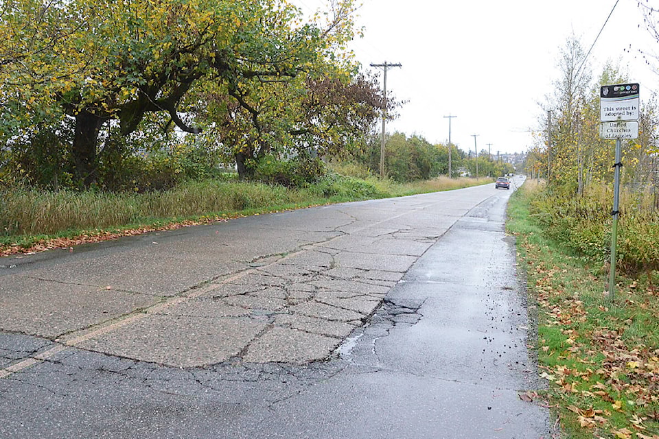 Old Yale Road’s original concrete section is crumbling in many places. The Township is looking into options. (Matthew Claxton/91ԭ Advance Times) 