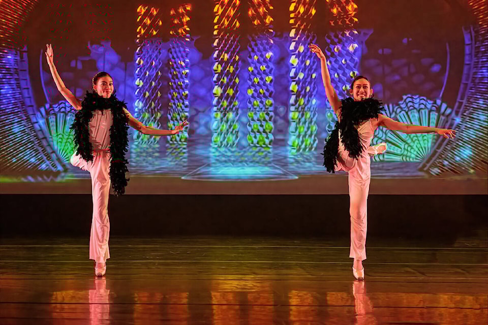 web1_231018-cvr-ae-ballet-1_1