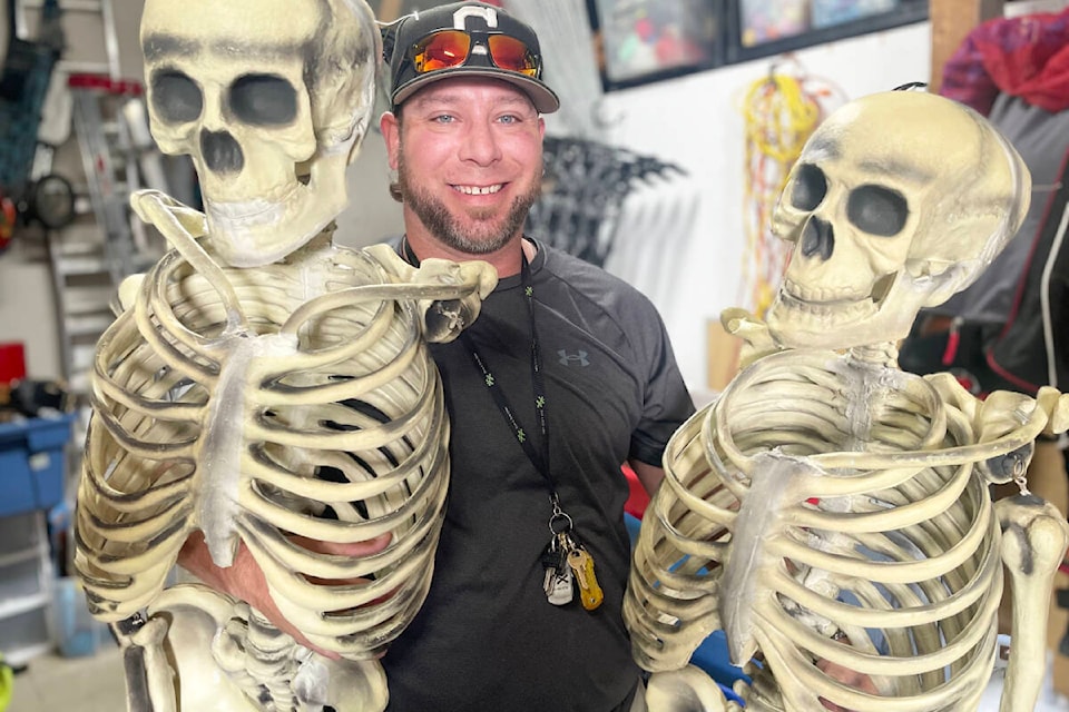 web1_231019-wlt-haunted-house_1