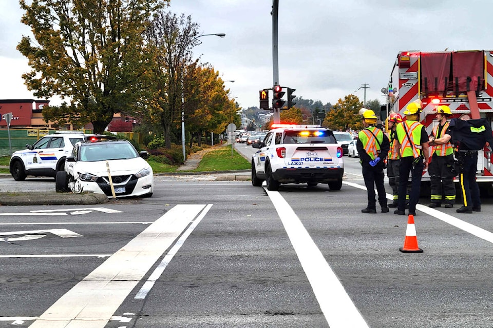  A multi-vehicle car crash had the Westbound lane of the 91ԭ Bypass blocked for three hours on Friday afternoon, Oct. 20. (Kyler Emerson/91ԭ Advance Times) 