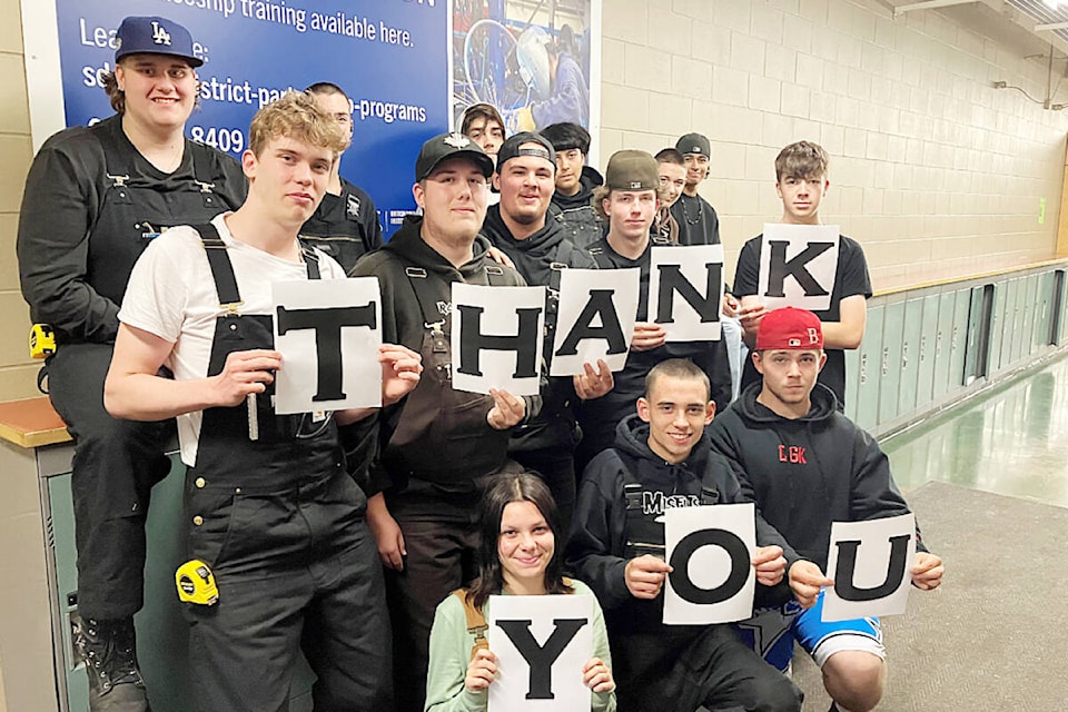 web1_231024-mrn-cf-funding-marine-fitter-sd42_1